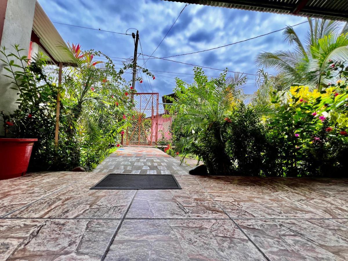 Natural Experience House Tortuguero Exterior foto