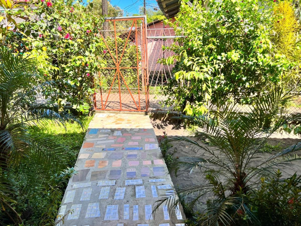 Natural Experience House Tortuguero Exterior foto